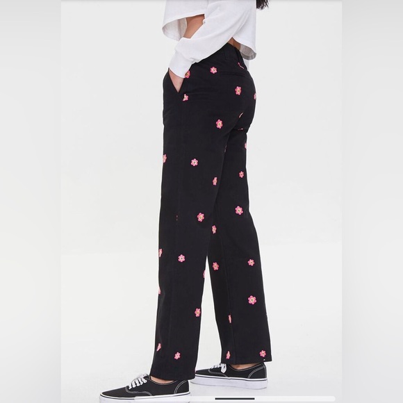 Forever 21 Happy Face Flower Twill Pants - Picture 2 of 8
